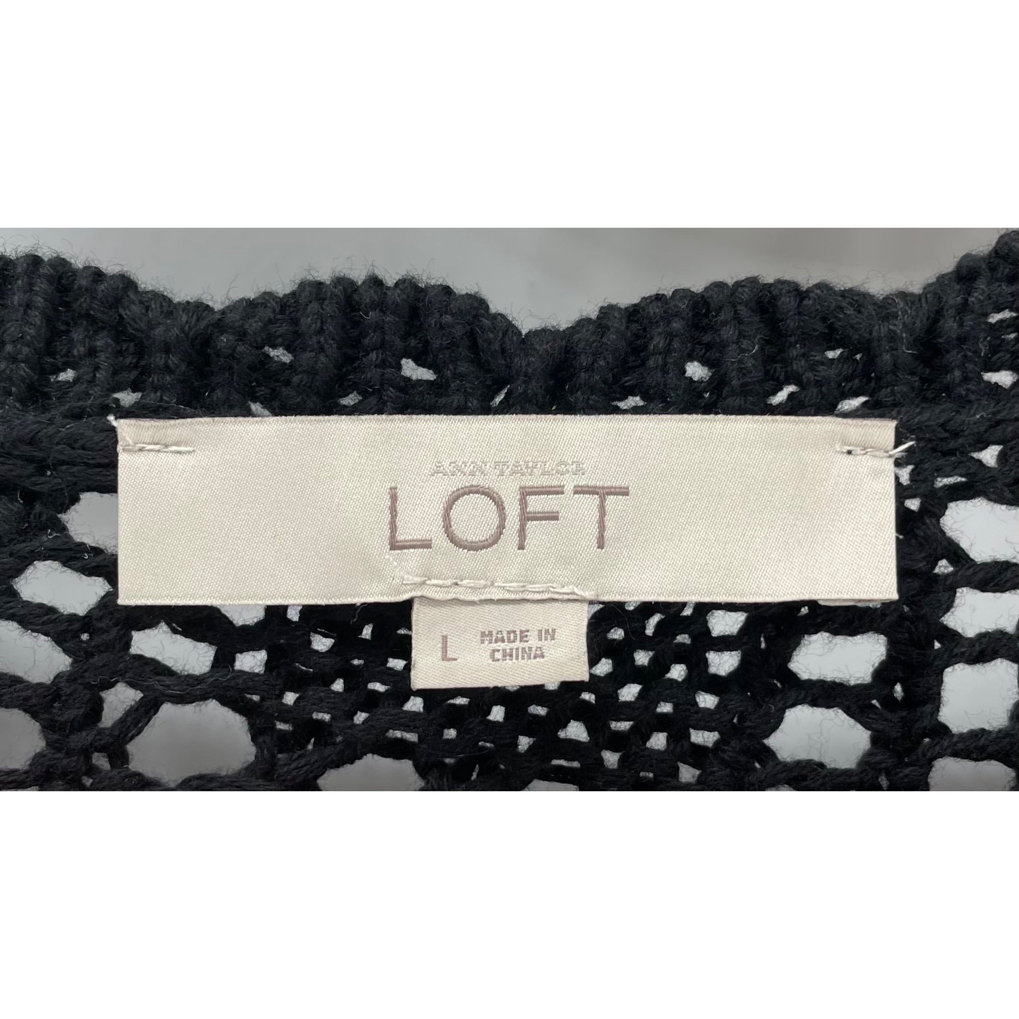Ann Taylor LOFT Women’s Large Black V-Neck Mesh Sweater
