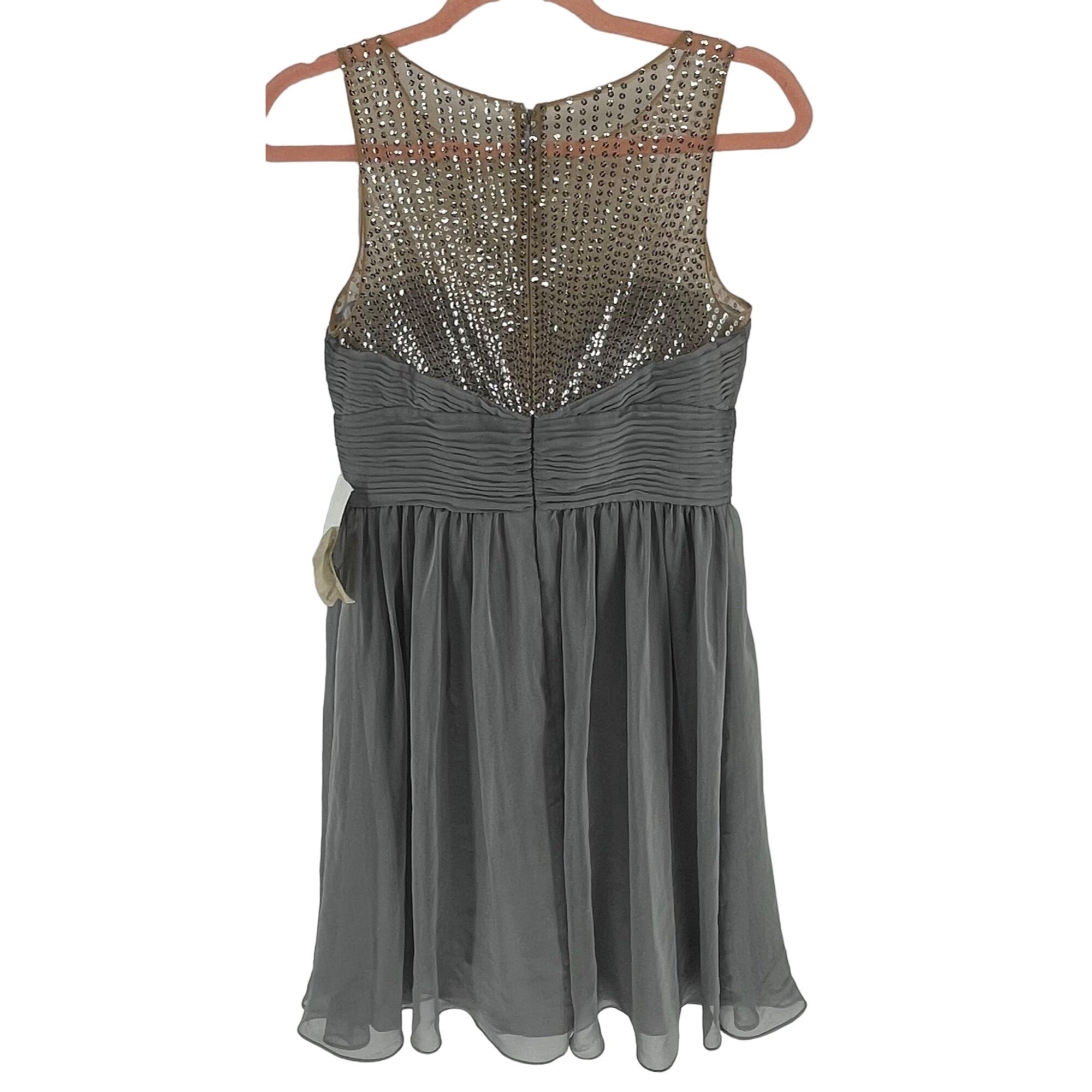 NWT Lord & Taylor JS Collections Women's Size 6 Silver Sequin Sleeveless Dress