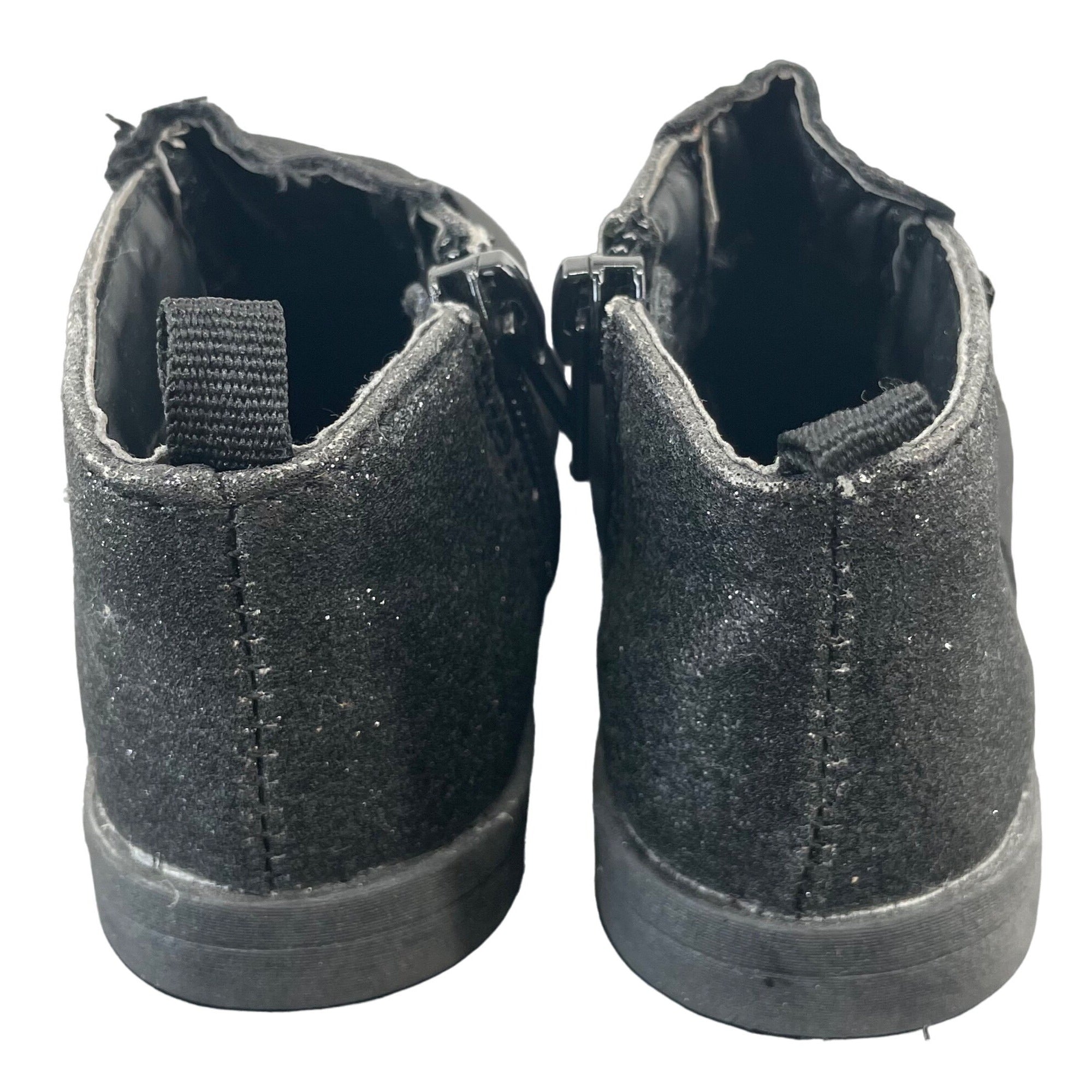 OshKosh B'Gosh Girl's Size 5 Black Sparkly Suede Zip-Up Shoes