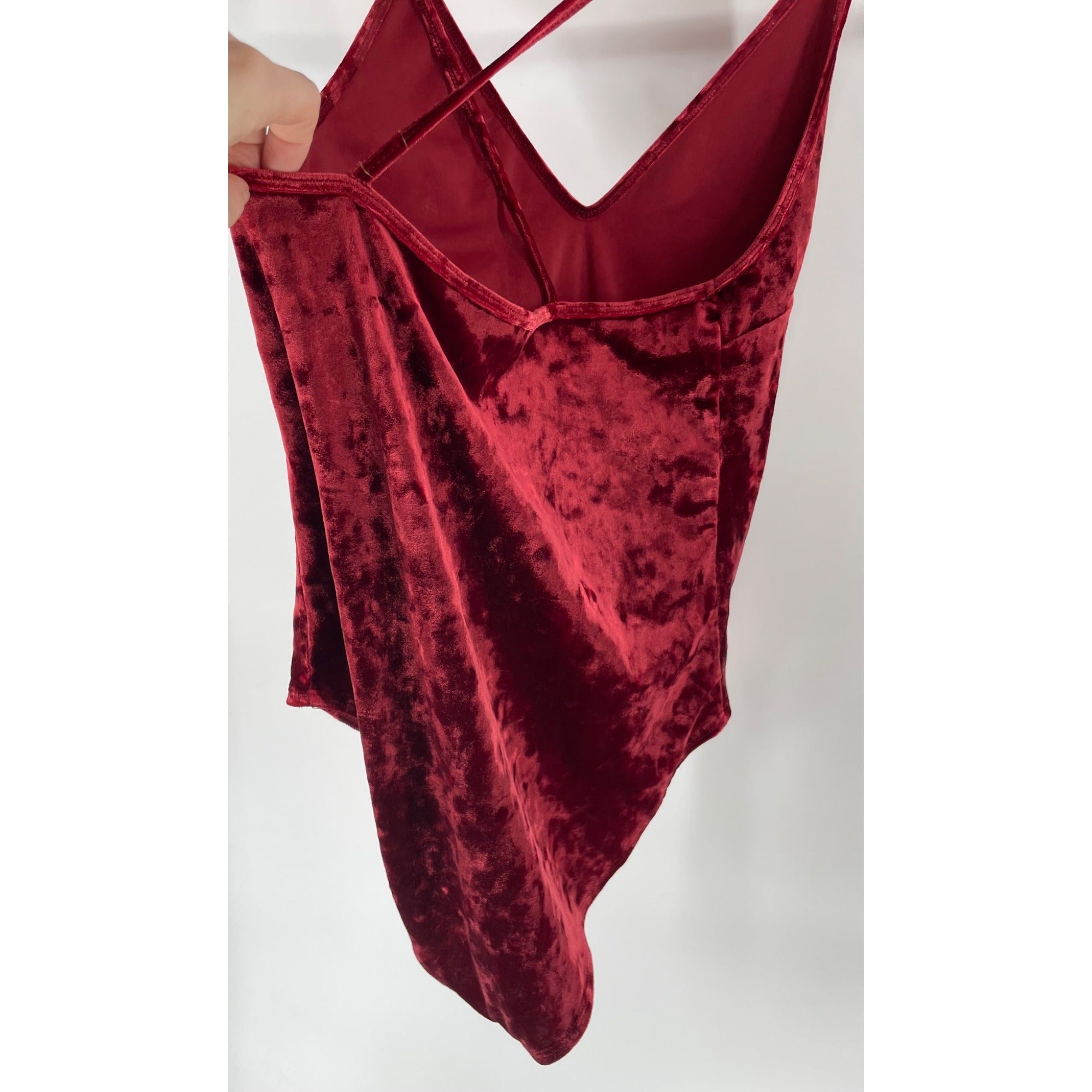 Forever 21 Women's Size Large Red/Maroon Velour/Crushed Velvet Spaghetti Strap Leotard