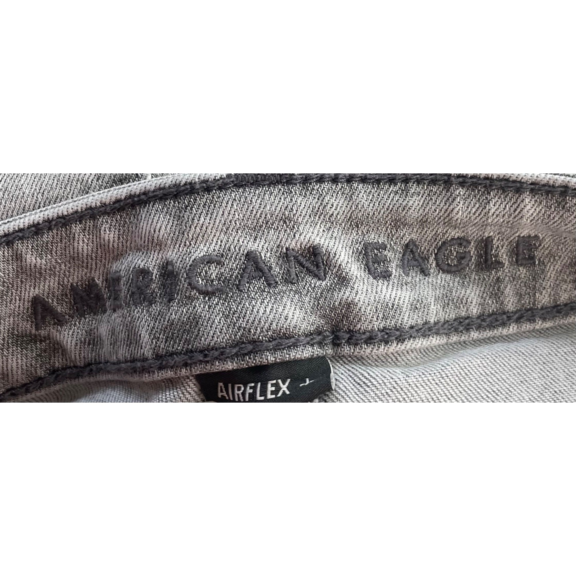 American Eagle Women's Size 28 X 32 Grey Distressed Denim Skinny Jean Pants