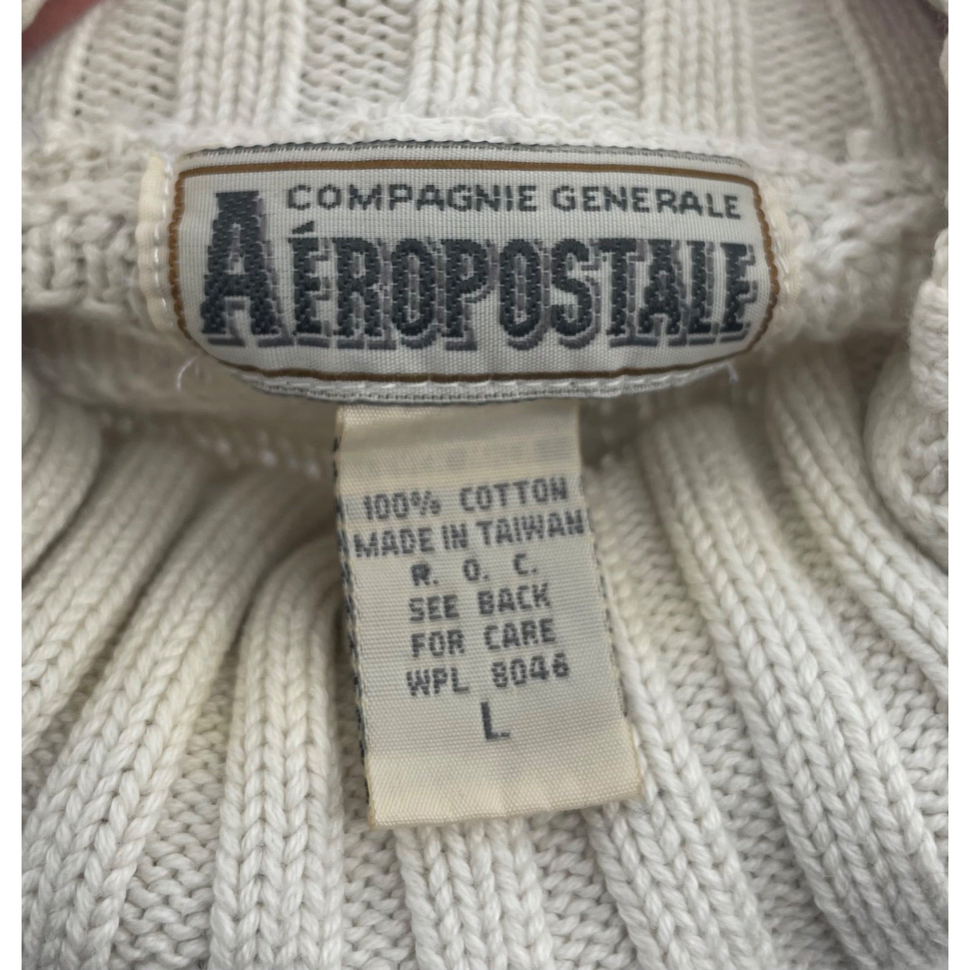 Aeropostale Men's Size large Blue, White & Grey Snowflake Print Cowl Neck Sweater