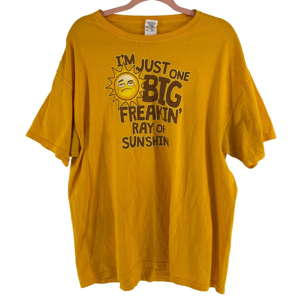 Fruit Of The Loom Men's Size XL Yellow Graphic Crew Neck T-Shirt