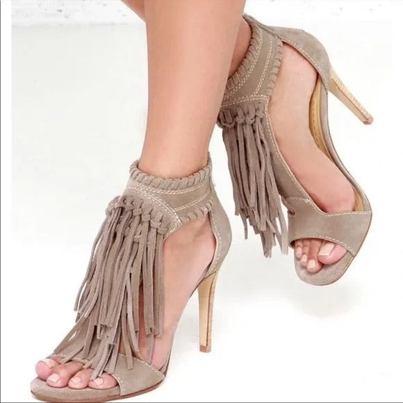 NEW Chinese Laundry Santa Fe Women's Size 9 Taupe Suede Fringe Tassel Sandals