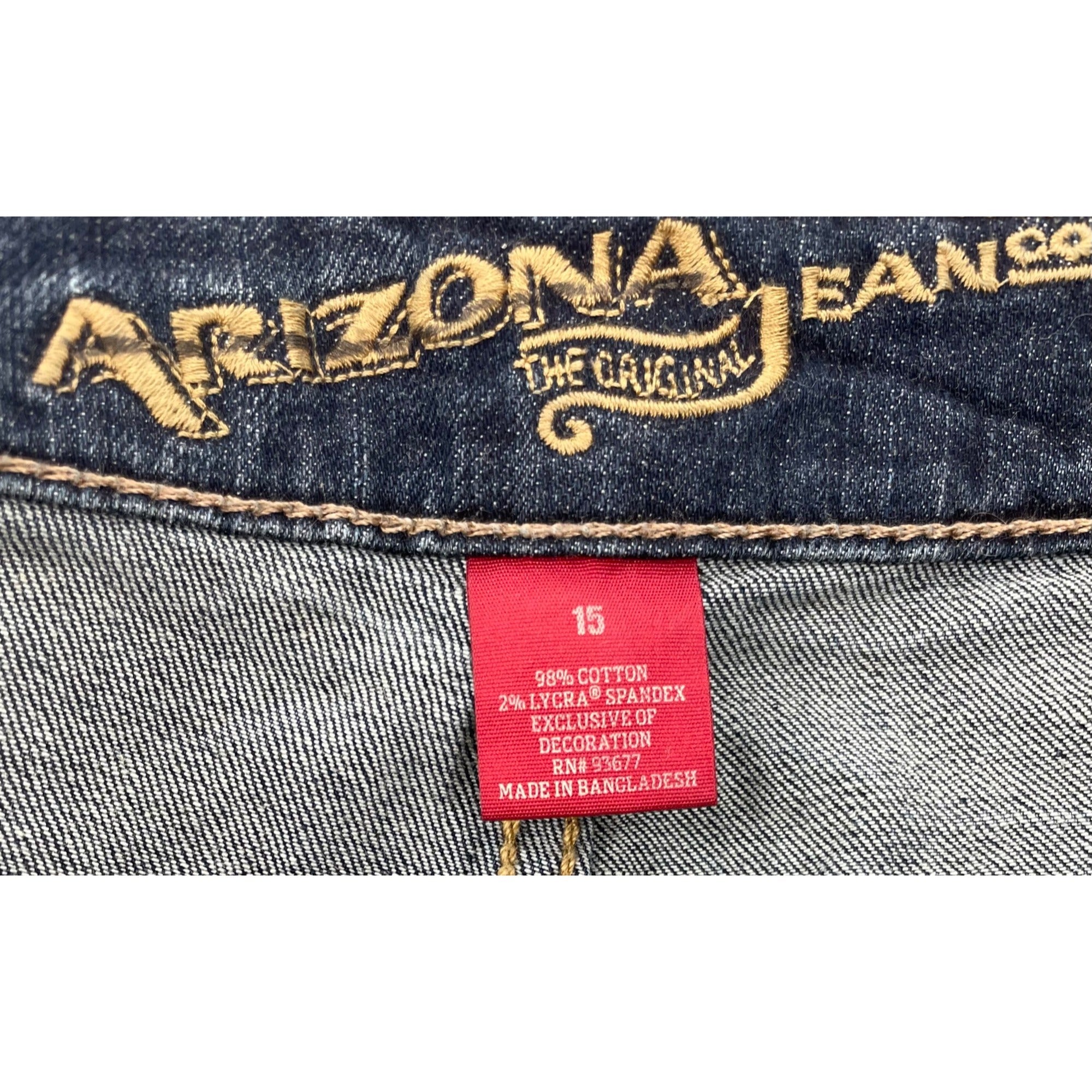 Arizona Jean Co. Women's Size 15 (Jrs) Roll-Up Whisker Wash Denim Jean Shorts