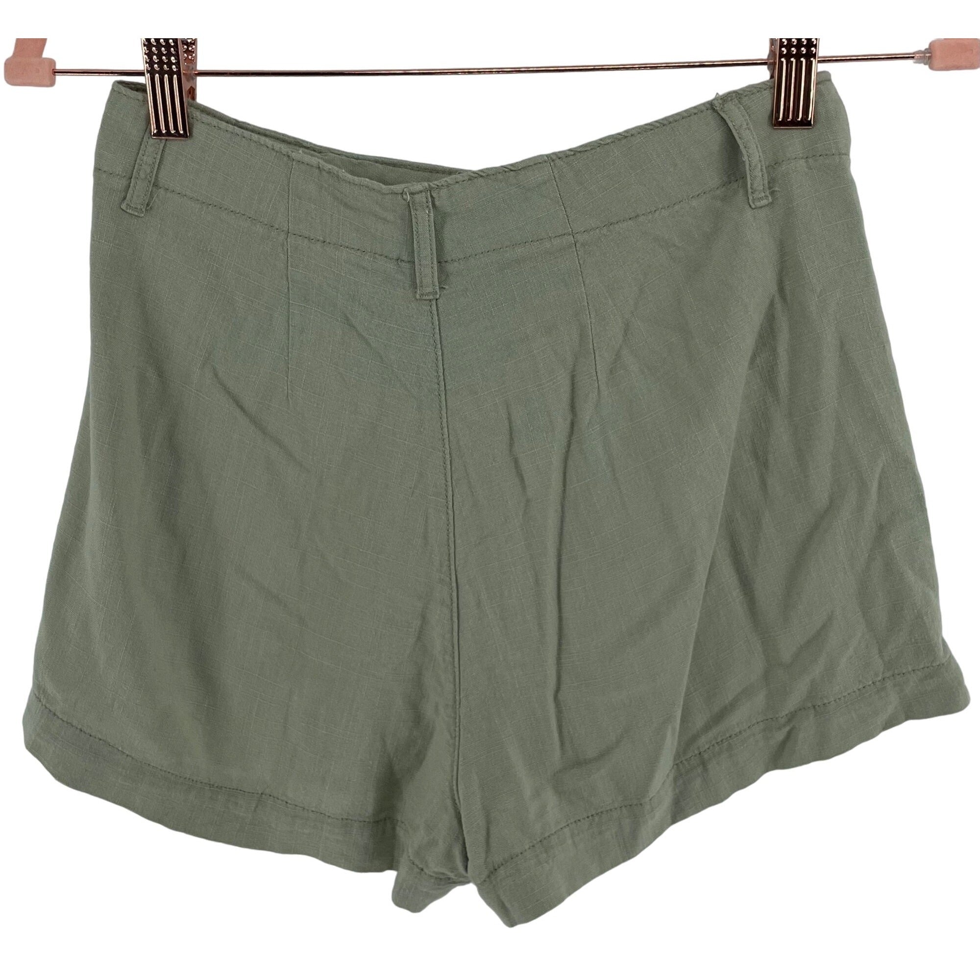 Banjara Women's Size Small Olive Green Linen Blend Shorts