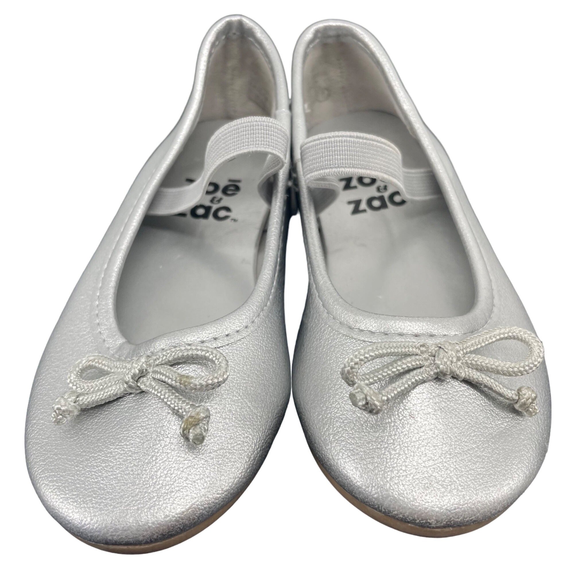 Zoe & Zac Girl's Size 7 Silver Flat Shoes W/ Bows