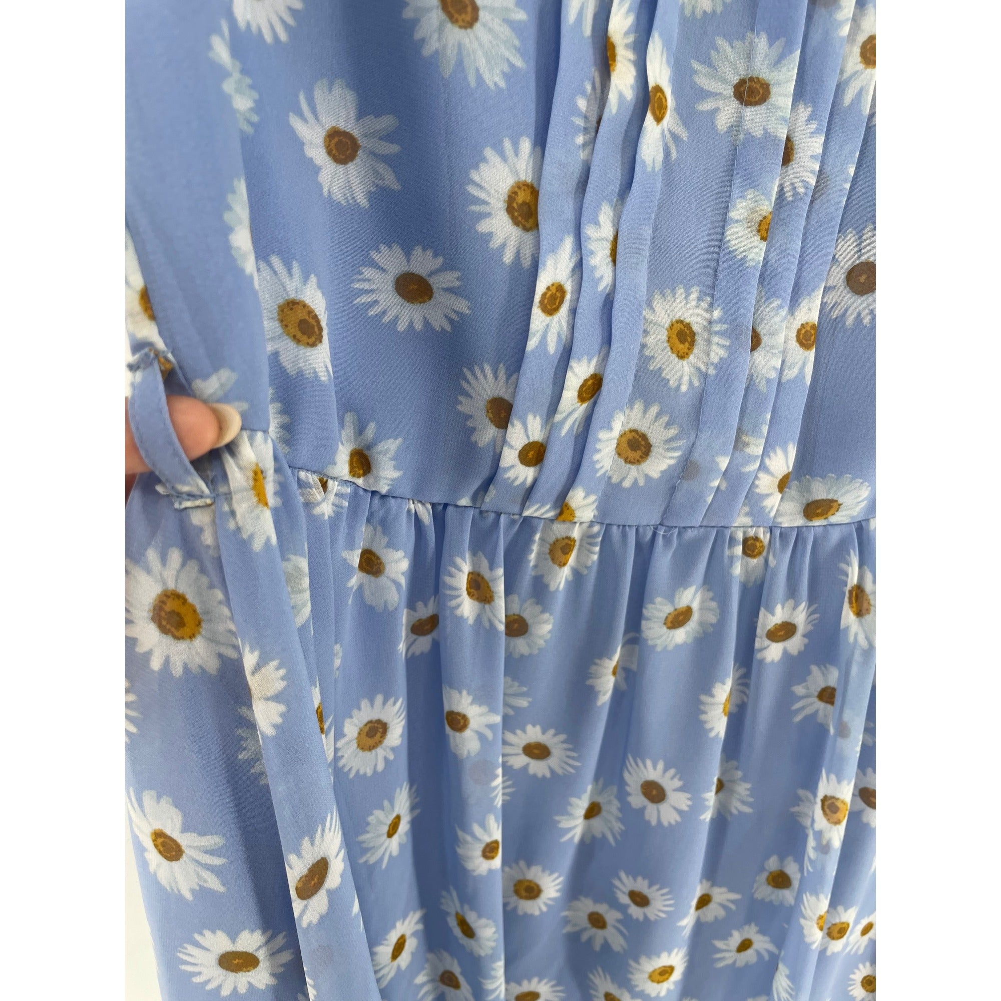 Forever 21 Women's Size Small Light Blue A-Line Mini Daisy Print Dress