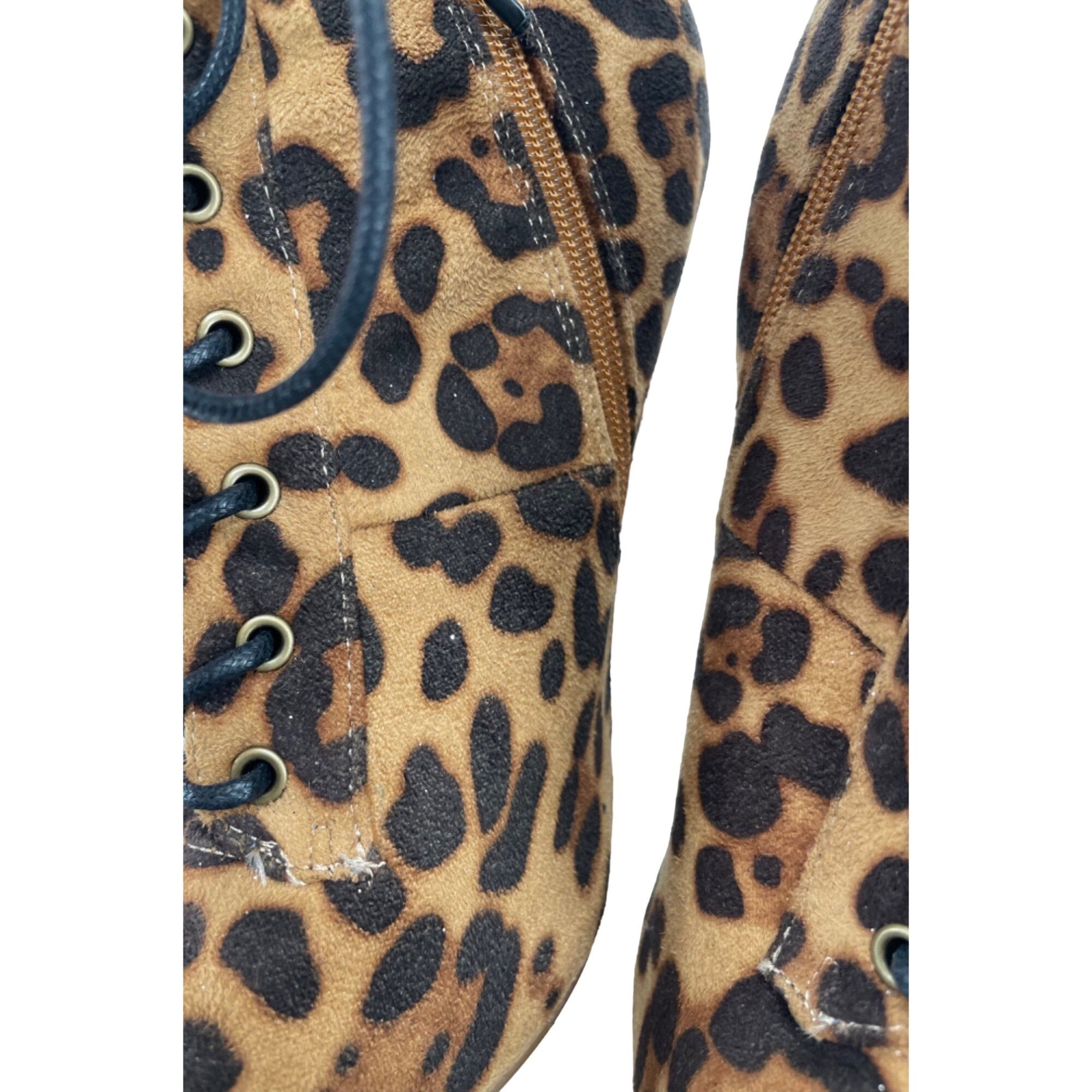 Olivia Jaymes Women’s 7.5 Leopard Print Lace-Up Ankle Booties