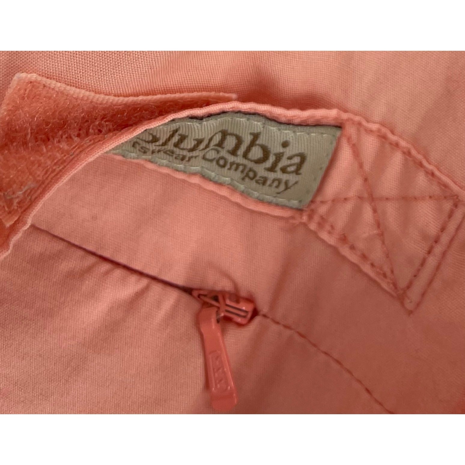 Columbia Sportswear Women's Size Medium Peach Button-Down Fishing Shirt