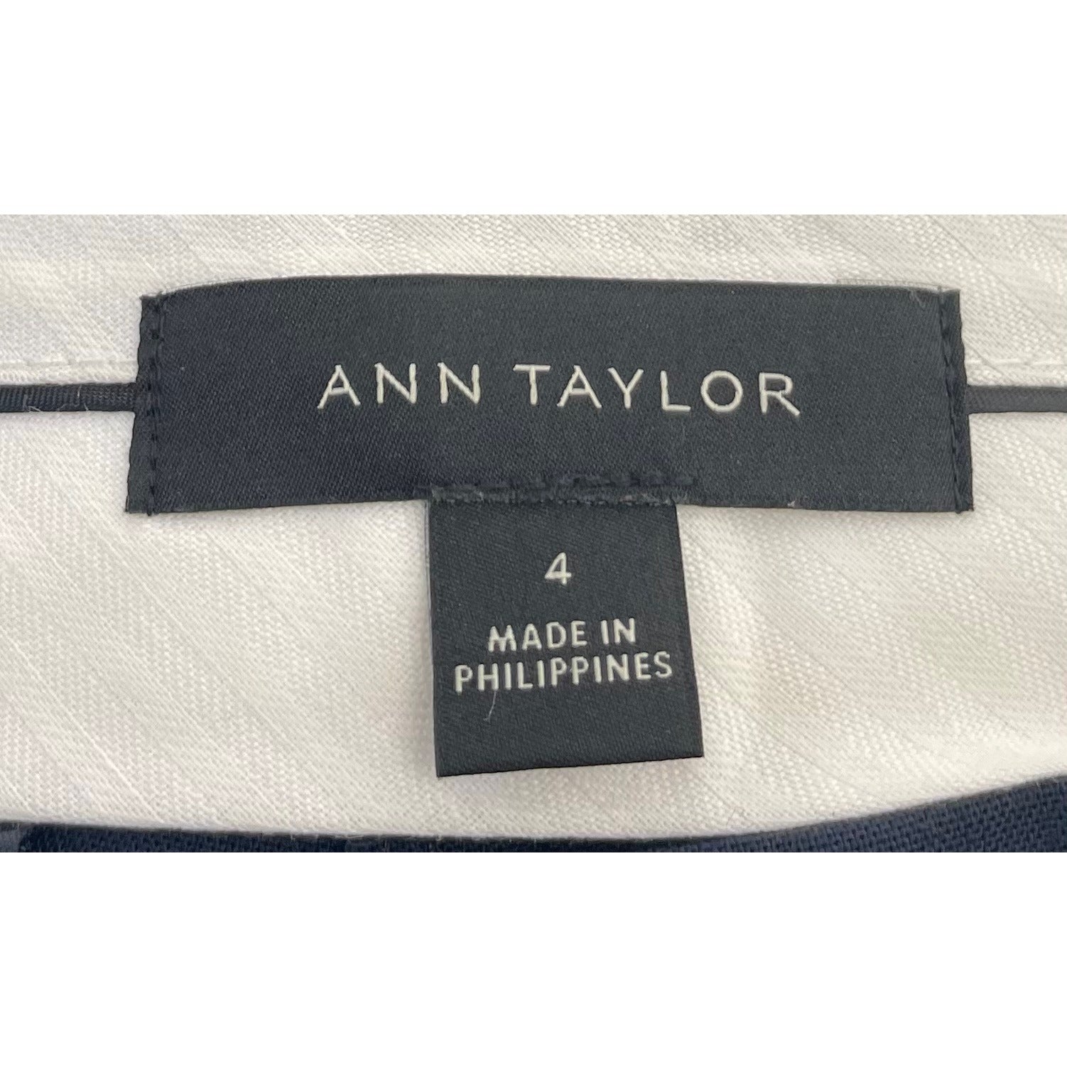 Ann Taylor Women's Size 4 Navy Blue Straight-Leg Dress Pants