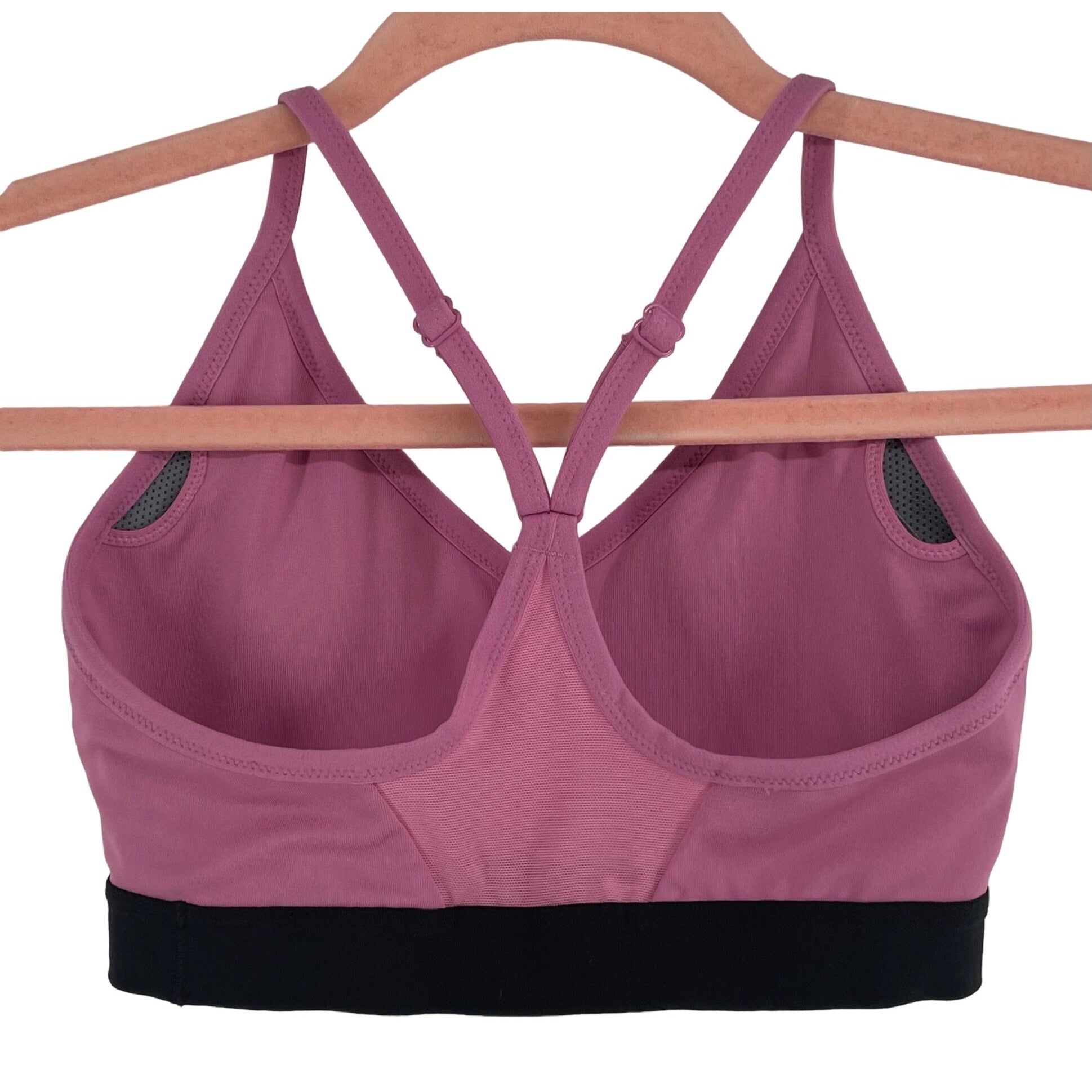 Nike Dri-Fit Women's Size Small Fuchsia/Pink Padded Sports Bra W/ Criss-Cross Back Straps