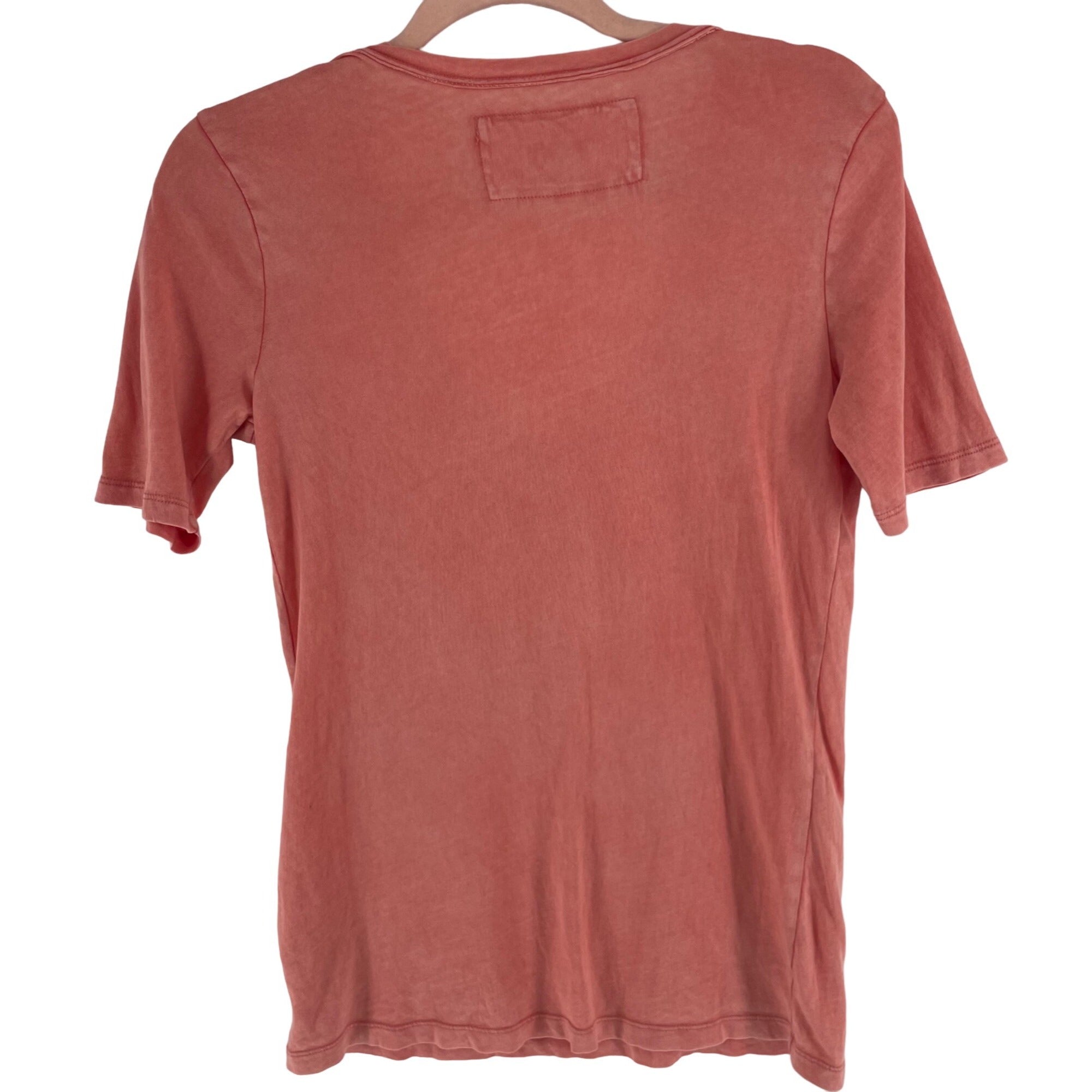 GAP Women's Size XS Salmon/Coral Pink Basic V-Neck T-Shirt