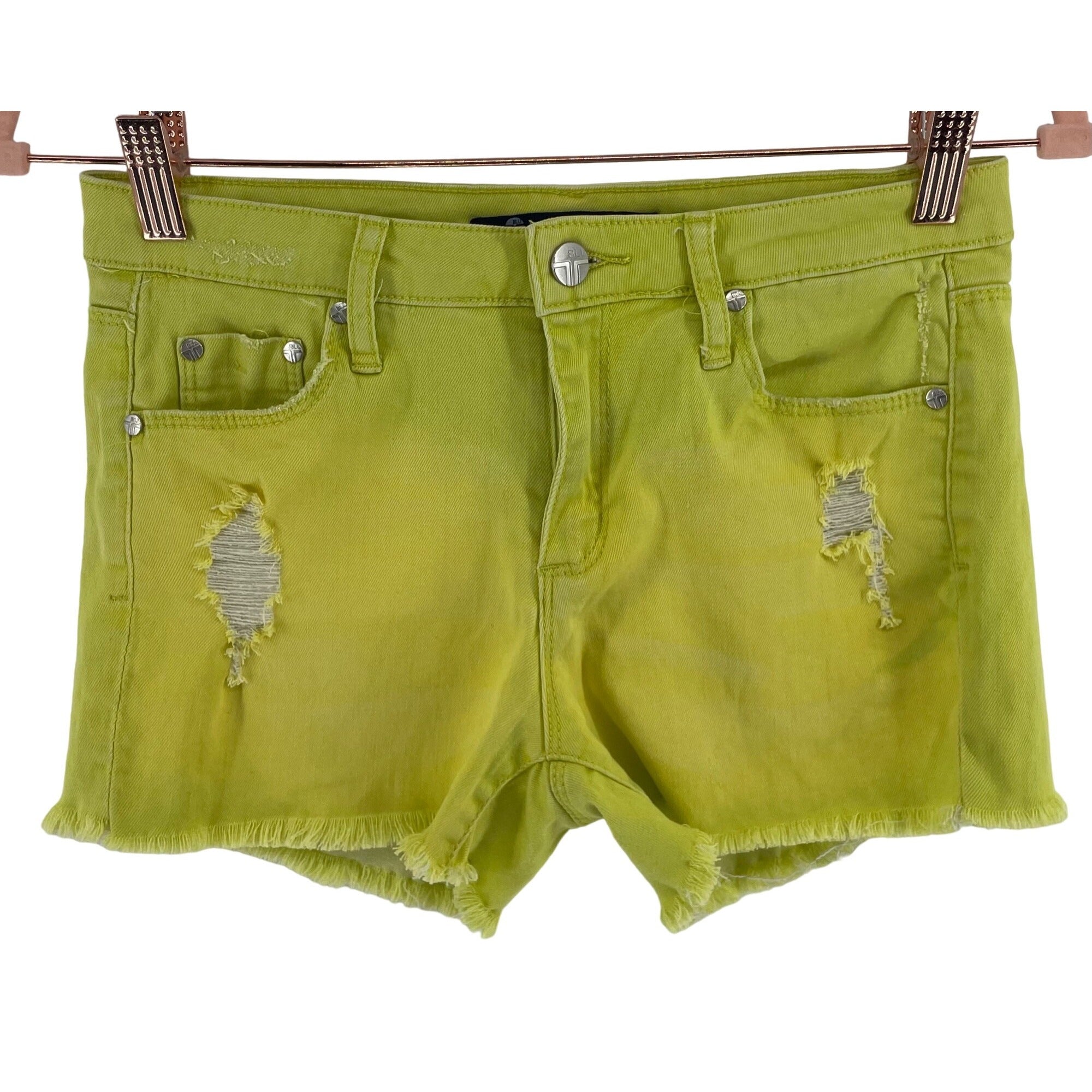 Tractr Blu Women's Size 26 Chartreuse Green Distressed Fringe Hem Shorts